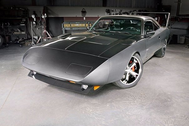 1969 Dodge Daytona Is Really A 2006 Charger SRT8.: : Chrysler Hemi Gen III ...