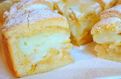 ВКУСНЕЙШИЙ Яблочный пирог с НЕЖНЕЙШИМ заварным кремом.Тесто:1 яйцо2 ст. ложки сметаны180 гр. ...