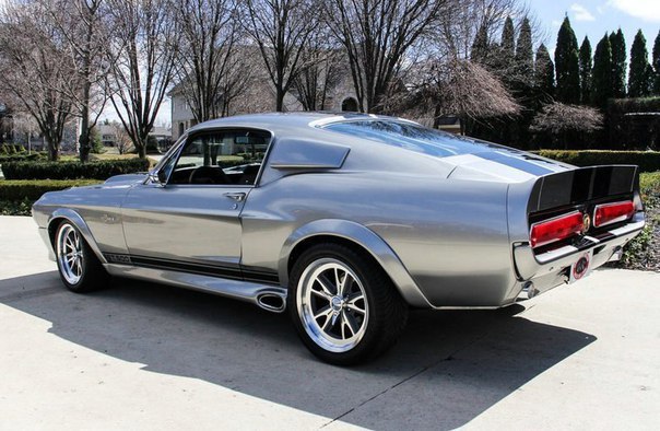 Ford Mustang Shelby GT500 Eleanor - 2