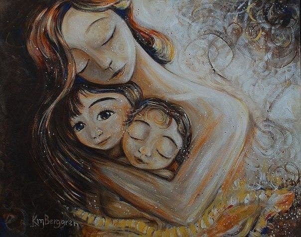 Обнимайте детей сейчас.Без какой-то особой причины,Просто, что они есть у вас.Обнимайте и дочку, и ...