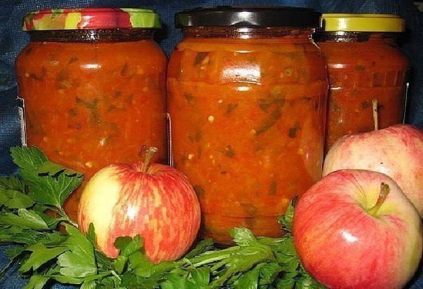 Аджика яблочная, наивкуснейшая! Вкуснейшая аджика. Я еe делаю каждый год по 2 -3 порции, потому что ...