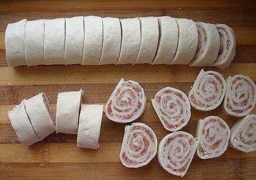ЛЕНИВЫЕ ПЕЛЬМЕНИ. ВКУСНО, КРАСИВО И ГОТОВИТСЯ ПРОЩЕ ПРОСТОГО.Ингредиенты:Тесто:350-400 гр.муки,2 ... - 4