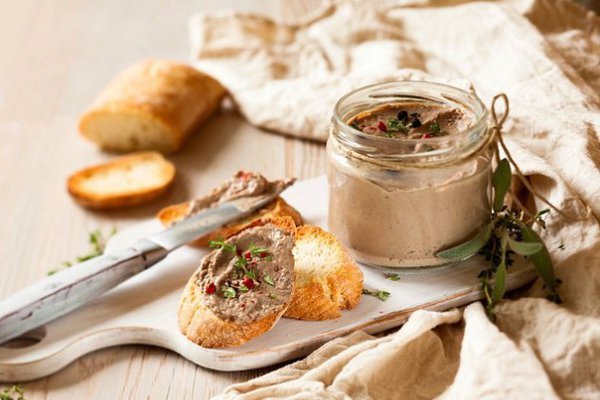 5 диетических рецептов приготовления паштета: просто, вкусно и сытно! .Сохрани себе на стену! 1. ...