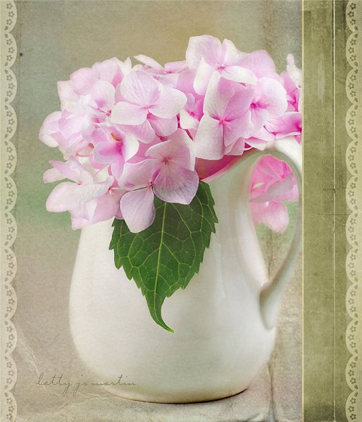 )))..Still life and Flowers by Betty Jo Martin. - 13