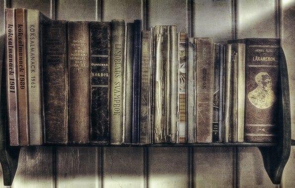 8 необычных книг, способных изменить ваш взгляд на мир.Предлагаем почитать девять книг для тех, кто ...