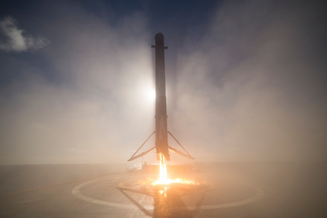 SpaceX        Falcon 9 - 3