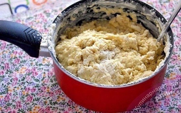 Самые вкусные пончики.Ингредиенты: Тесто: Молоко — 500 млЯйца — 2 шт.Сливочное масло или маргарин — ... - 2