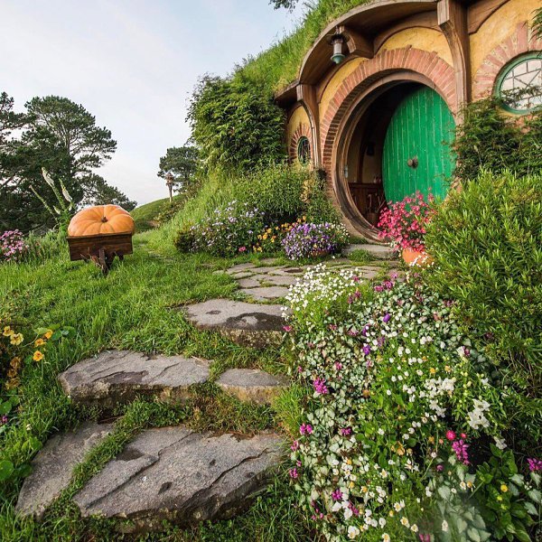 Hobbiton, New Zeland - 6