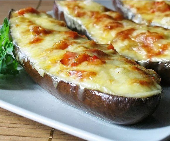 ОЧЕНЬ ВКУСНЫЕ ПЕРВЫЕ БЛЮДА.Рассольник с говядинойИнгредиенты говядина – 450 г мякоти с костью корень ... - 7