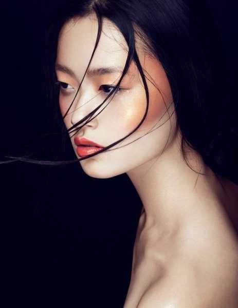 Julee Huang by Ruo Bing Li.#@woman.blog - 3