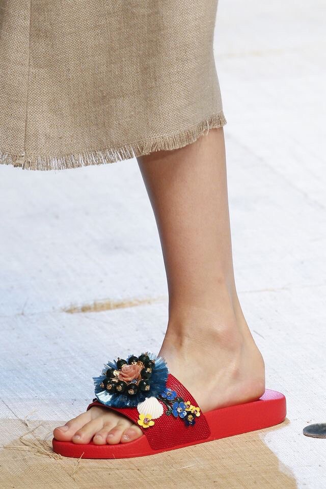 Dolce&Gabbana SS 2017 women's footwear - 4