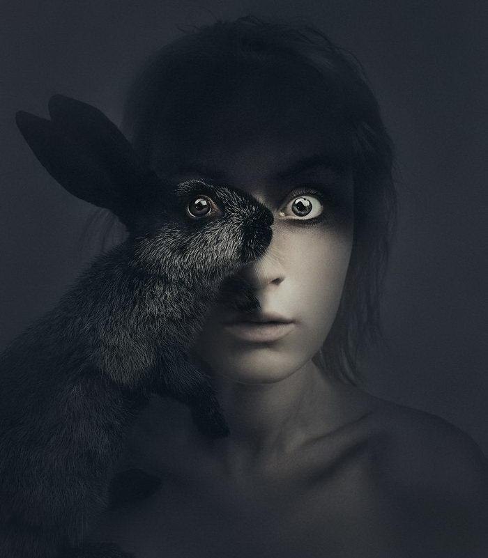     .  Flora Borsi - 6