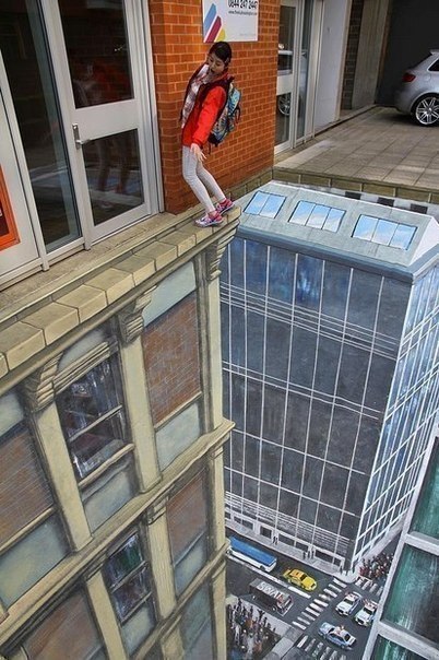 3D-  .