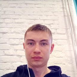Andrey, 31, 