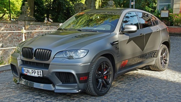  | BMW - 1  2017  23:15