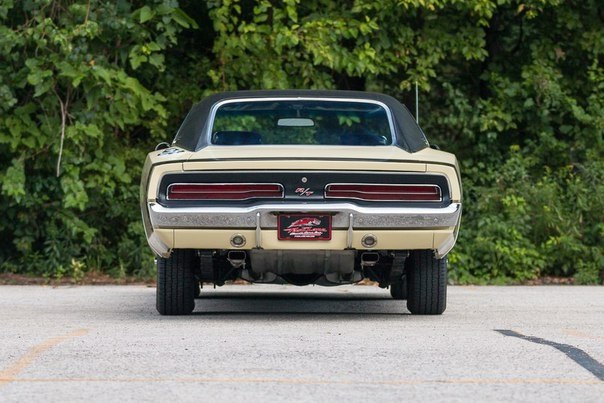 1969 Dodge Charger R/T - 5