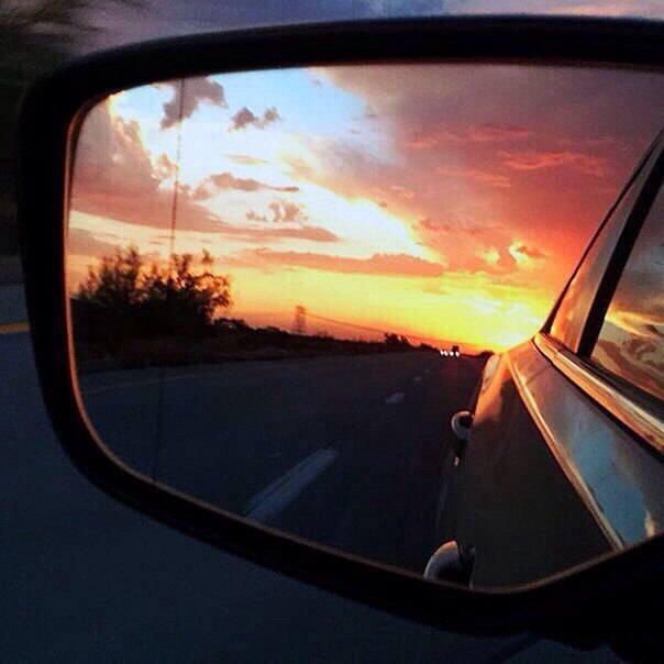 Нельзя вечно ждать подходящего момента. Нужно создать его самому. - 6