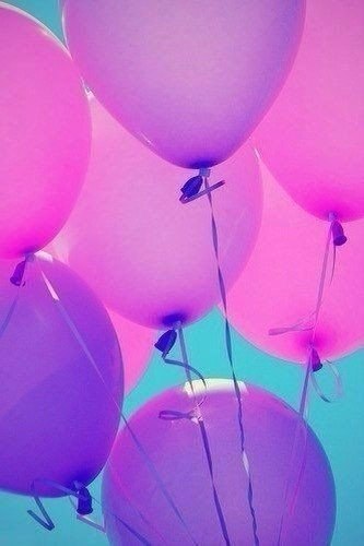 Окружай себя только теми людьми, кто будет тянуть тебя выше. Просто жизнь уже полна теми, кто хочет ... - 3