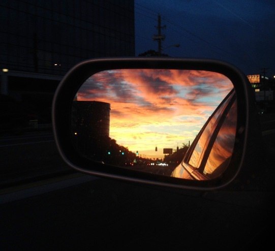 Нельзя вечно ждать подходящего момента. Нужно создать его самому. - 5