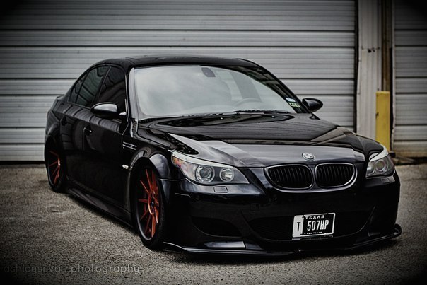  | BMW - 8  2017  02:27