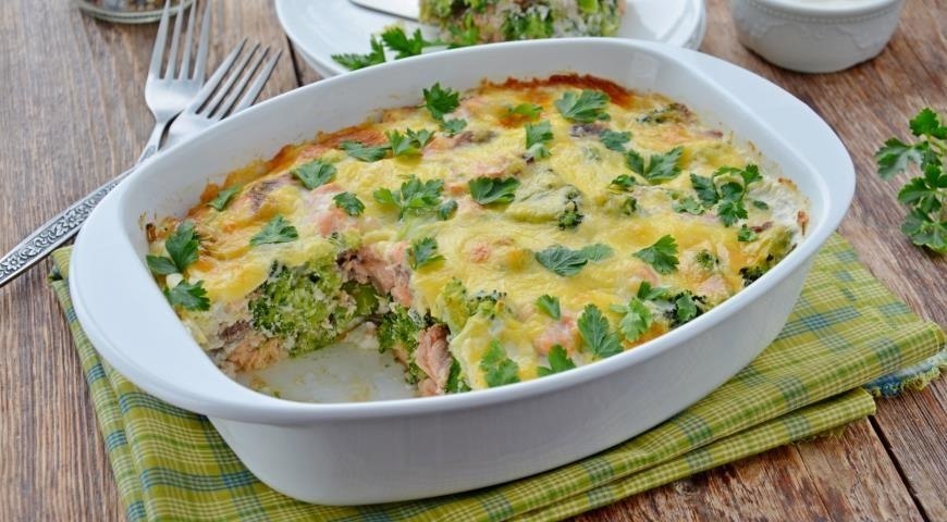 Запеканка с форелью и брокколи - невероятно вкусно! .на 100грамм - 95.19 ккалБ/Ж/У - ...