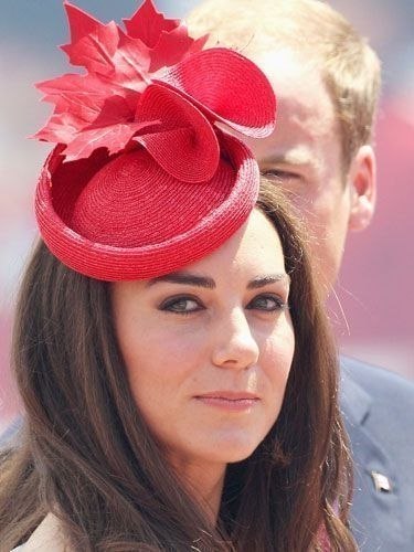 Очаровательные шляпки Кейт Миддлтон - 3