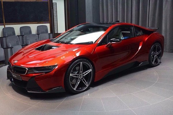 BMW i8