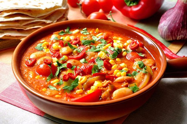 Чили кон карне (chili con carne).Чили кон карне (chili con carne) - как и все блюда мексиканской и ...