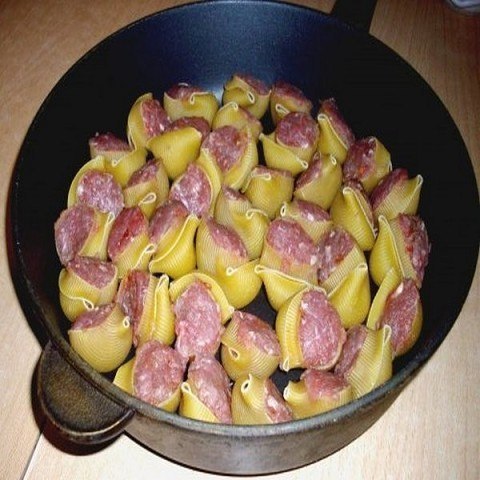 Ракушки с фаршем с соусом бешамель. Ракушки отварить мин.5 Приготовленным фаршем наполнить ракушки ... - 4