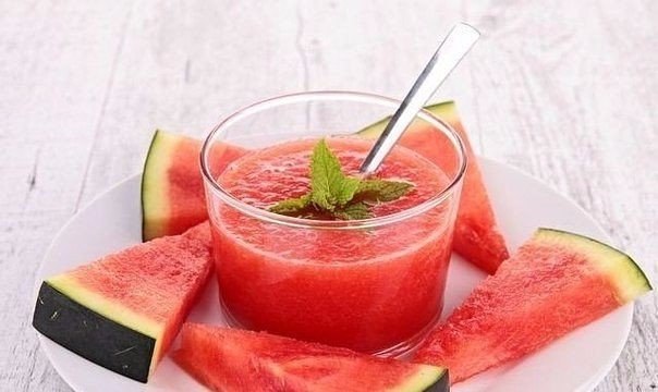 Варенье из арбуза - вкусный рецепт.Ингредиенты:• Арбуз (мякоть) - 1 кг• Сахар - 800 г• Сок одного ...