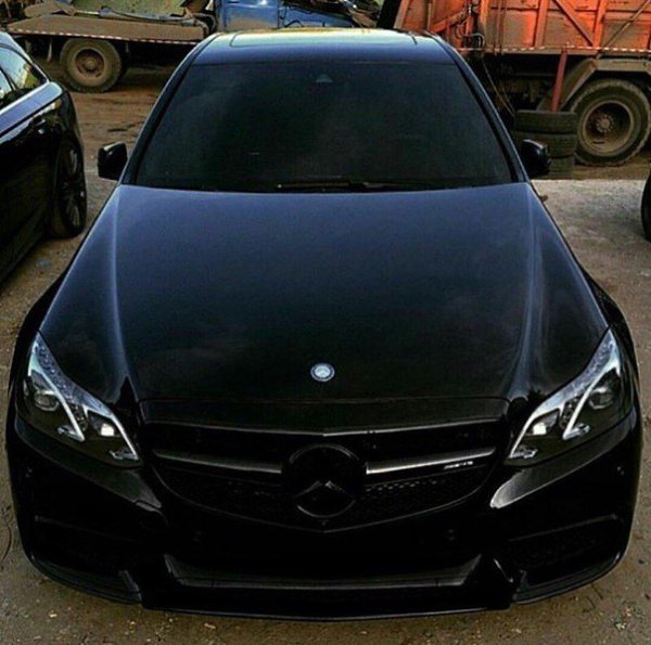 Mercedes-Benz E63 AMG