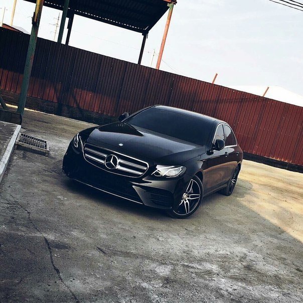 Mercedes E-Class W213