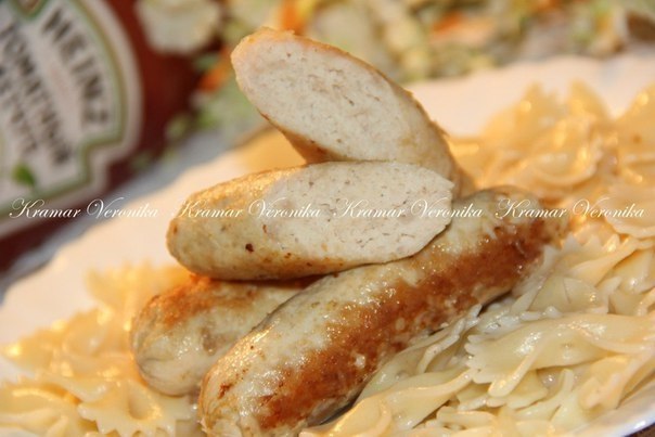 Нежные куриные сосиски.Автор: Вероника КрамарьНам потребуется:куриные грудки или готовый куриный ...