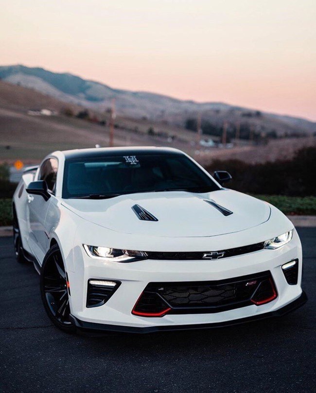 Chevrolet Camaro 2SS