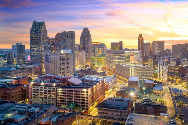 Detroit - 6
