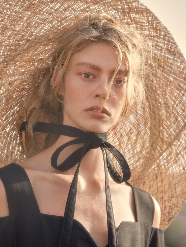     Wool Magazine. : Saskia Wilson.