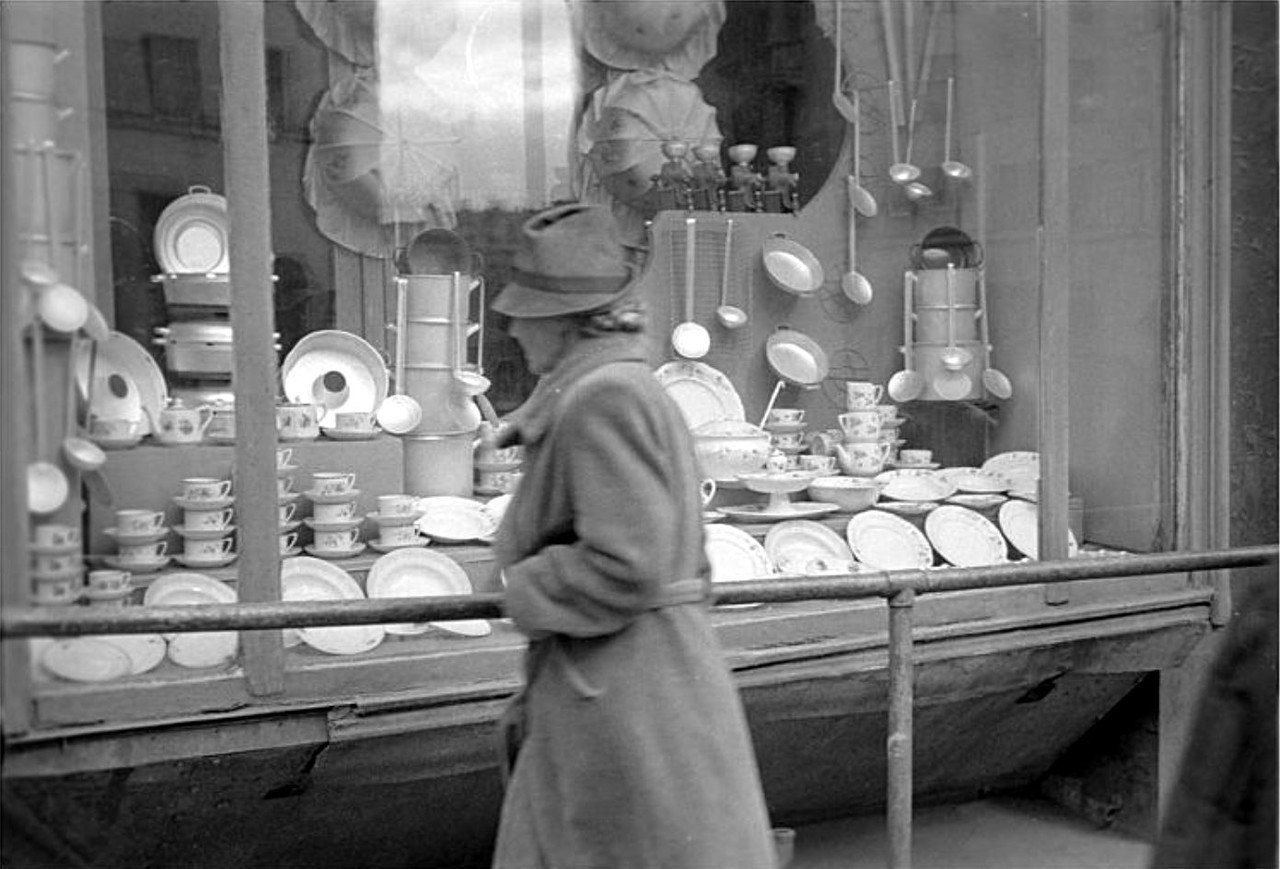  , 1947  - 3