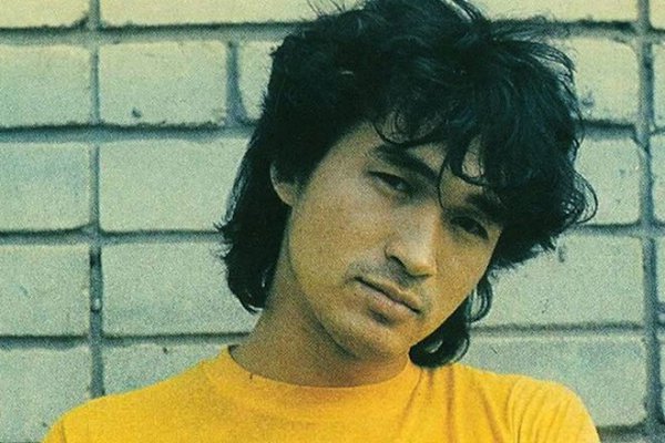 21 июня 1962 г родился Виктор Цой. Виктор Цой является феноменом отечественной рок-музыки. Лидер ... - 2