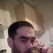 Rasuljon, 37 ���, �����������