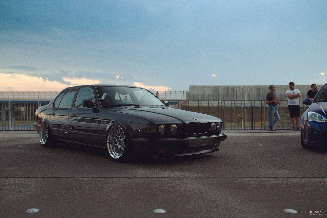  | BMW - 18  2018  03:50