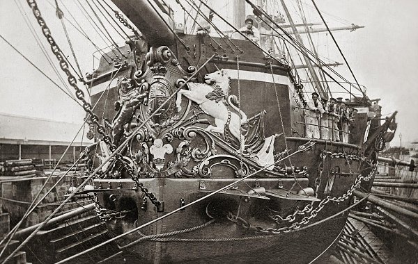 Носовое украшение британского броненосца HMS Agincourt. Великобритания. 1868 год. #июнь18@phistory | ...