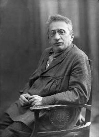 146 лет назад, 10 марта 1872 года, родился Арон Сольц — старый большевик, «совесть партии», юрист, ...