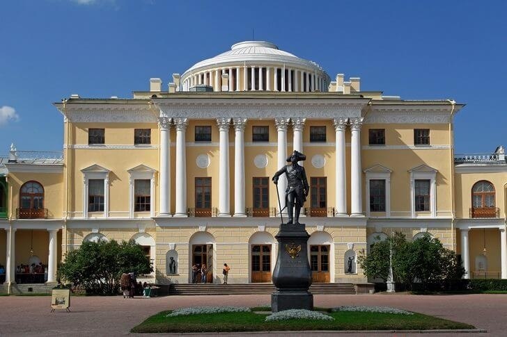 Музей-заповедник Павловск. Дворцово-парковый ансамбль, расположившийся на территории 600 Га. Раньше ...