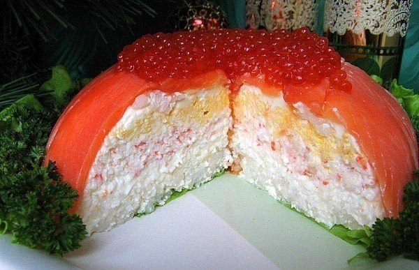 ТОП-5 САМЫХ ВКУСНЫХ ЗАКУСОЧНЫХ ТОРТОВ. 1) Рыбный закусочный торт ИНГРЕДИЕНТЫ: 5 шт. вафельных коржей ... - 4