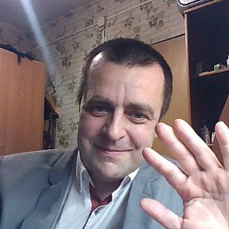 Andrzej, 53, 