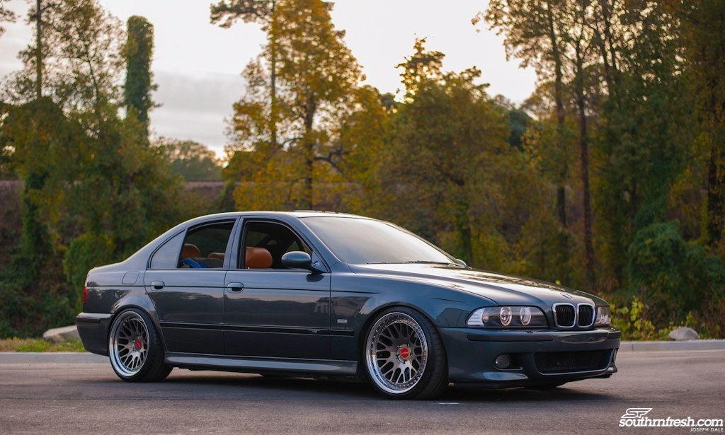  | BMW - 5  2018  03:33
