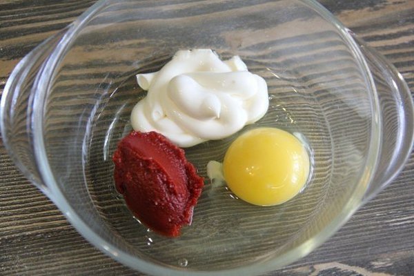 Горячие бутерброды с колбасой, сыром и яйцом. Горячие бутерброды можно приготовить на завтрак, для ... - 3