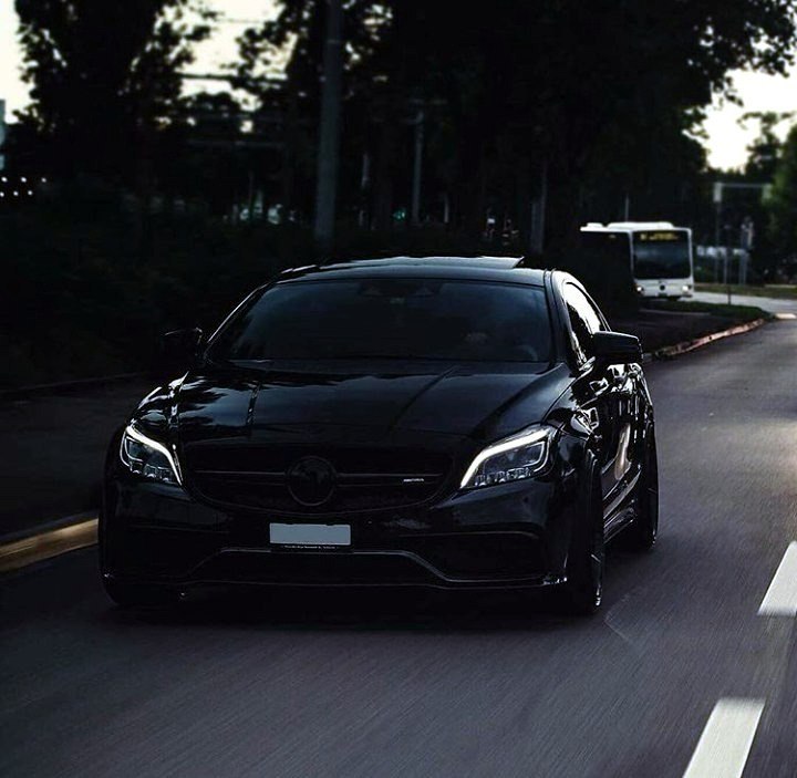 Mercedes-Benz CLS63 AMG