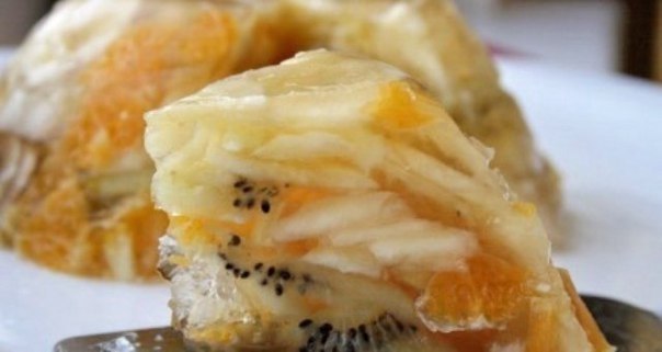 Фруктовый торт-желе .78ккал на 100г Продукт: Количество: 1. Желатин пищевой 35 грамм 2. Апельсин 200 ...