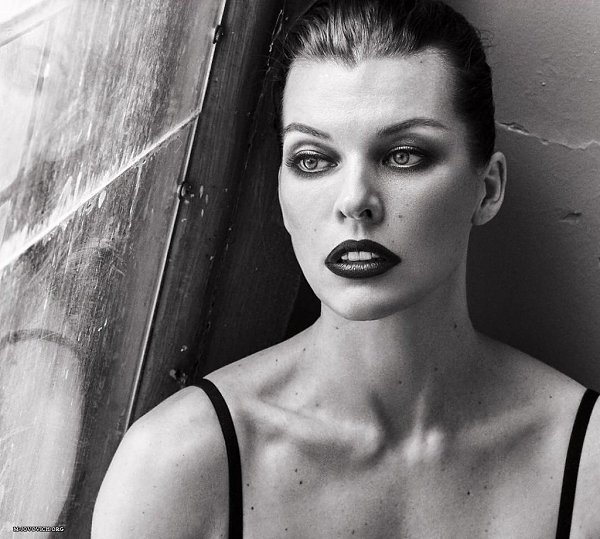     Vogue,  2018 - 3